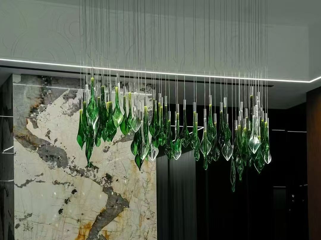 墨绿艺术玻璃吊灯：高端空间的光影艺术新选